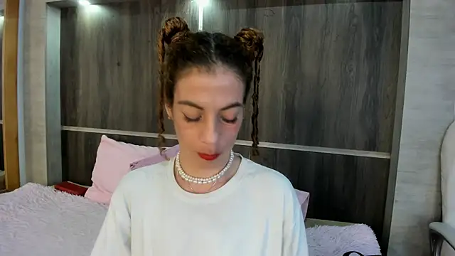 Brynaa online show from March 12, 2026, 4:51 am