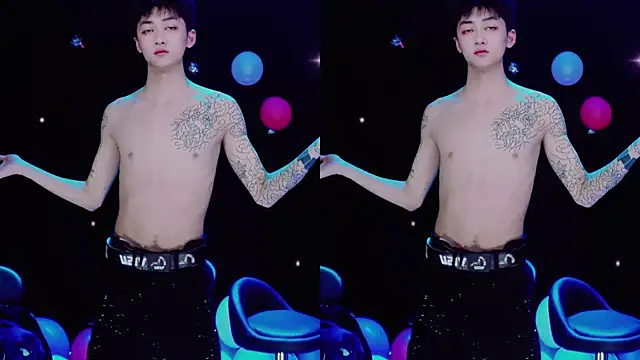 Snapshot of GAY-Sweetheart01 chatting on February 21, 2026, 12:45 am GAY-Sweetheart01 online show from February 21, 2026, 12:45 am