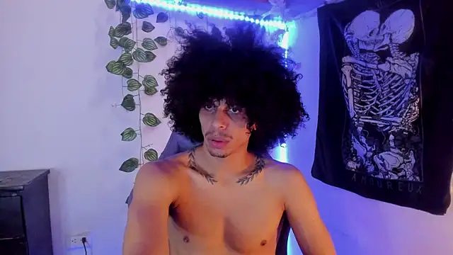 Snapshot of Aaron_Hopper chatting on February 25, 2026, 1:22 pm Aaron Hopper online show from February 25, 2026, 1:22 pm