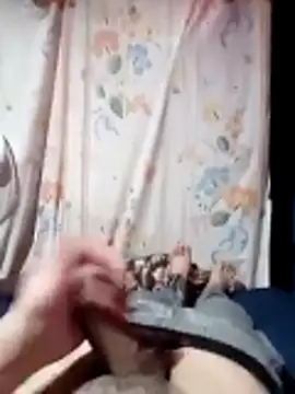 DanielLuna3819 online show from February 19, 2026, 1:19 pm