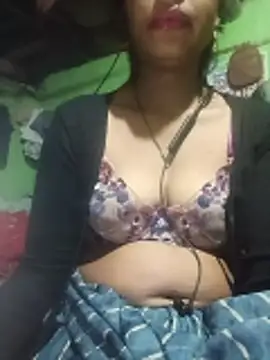 Snapshot of Royal_hotti0011 chatting on February 21, 2026, 9:50 pm Royal hotti0011 online show from February 21, 2026, 9:50 pm