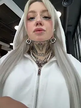 Chiibi online show from February 9, 2026, 10:02 am