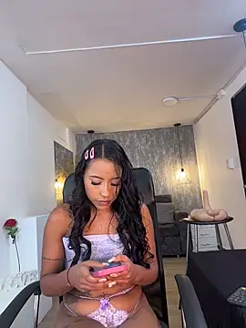 Snapshot of Alahia_Betancurr chatting on March 12, 2026, 1:15 pm Alahia Betancurr online show from March 12, 2026, 1:15 pm