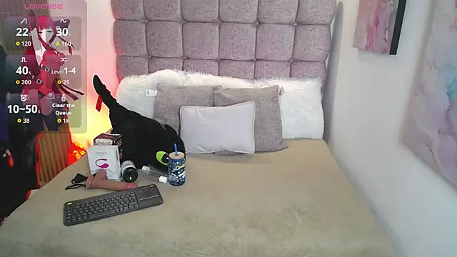 Snapshot of Samu_Hott chatting on June 2, 2026, 8:09 pm Samu Hott online show from June 2, 2026, 8:09 pm