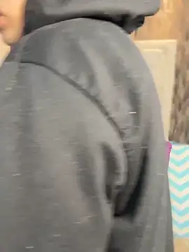 Samu Hott online show from February 24, 2026, 8:21 pm