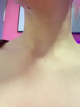 Snapshot of Maaddy_LS chatting on February 4, 2026, 7:42 pm Maaddy LS online show from February 4, 2026, 7:42 pm