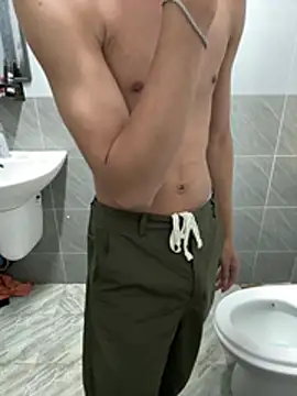 gold221298 online show from February 15, 2026, 2:16 pm