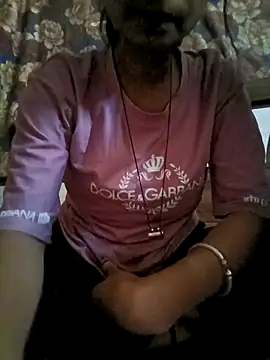 Snapshot of Bold-Girll chatting on February 25, 2026, 8:25 am Bold-Girll online show from February 25, 2026, 8:25 am