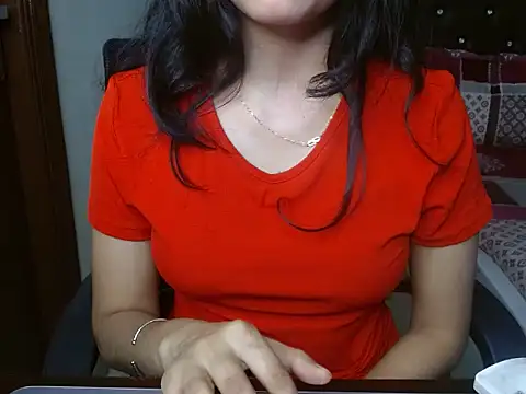 Snapshot of Your_lust143 chatting on June 6, 2026, 7:02 am Your lust143 online show from June 6, 2026, 7:02 am