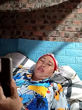 lena-cute online show from March 4, 2026, 9:55 pm