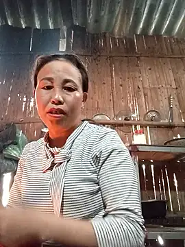 lena-cute online show from February 8, 2026, 12:41 am