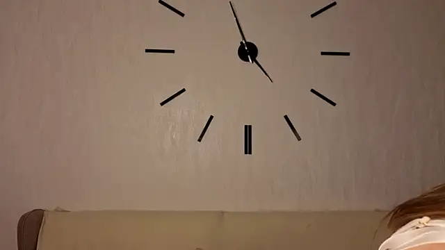 LanaBostick online show from February 8, 2026, 4:10 am