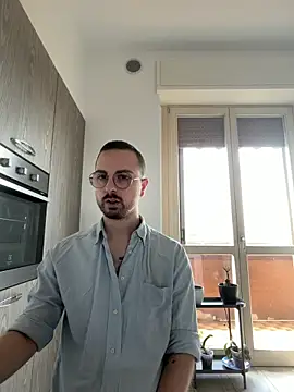 ItalianAlex online show from May 18, 2026, 8:08 am