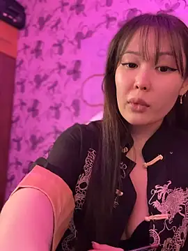 Snapshot of YukiiTYAN chatting on March 24, 2026, 2:39 pm YukiiTYAN online show from March 24, 2026, 2:39 pm
