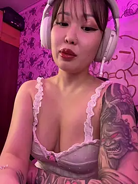 Snapshot of YukiiTYAN chatting on March 14, 2026, 6:14 pm YukiiTYAN online show from March 14, 2026, 6:14 pm
