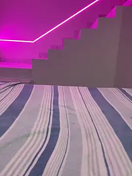 freyha20336 online show from March 12, 2026, 8:02 pm