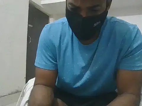 veeeer1239 online show from March 4, 2026, 5:42 pm