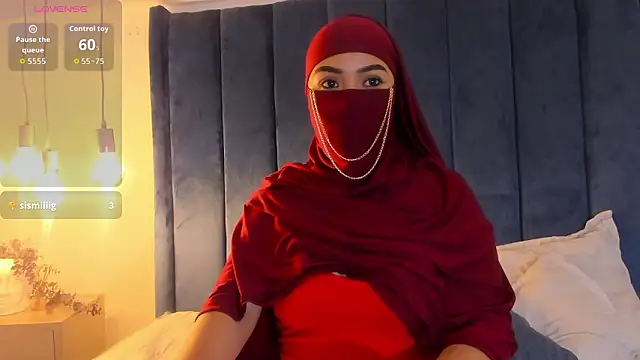 fatimarab   online show from February 10, 2026, 3:38 am