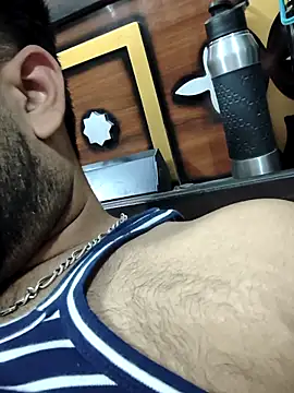 MrCurioX online show from April 5, 2026, 2:13 pm