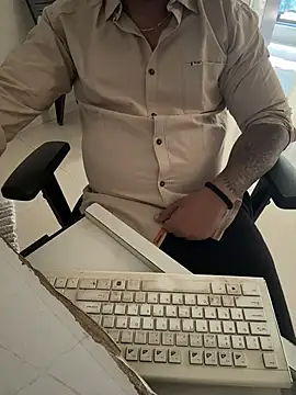 Snapshot of Rah0091 chatting on February 23, 2026, 8:04 am Rah0091 online show from February 23, 2026, 8:04 am