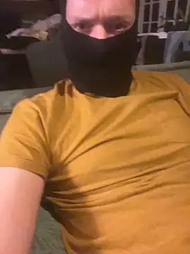 Snapshot of Kylxxx8 chatting on February 2, 2026, 10:20 pm Kylxxx8 online show from February 2, 2026, 10:20 pm