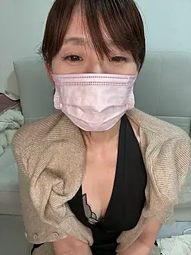 Snapshot of Mio-cc chatting on May 14, 2026, 11:18 am Mio-cc online show from May 14, 2026, 11:18 am