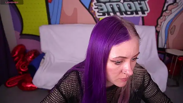 Snapshot of DramaQuenns chatting on February 18, 2026, 6:44 am DramaQuenns online show from February 18, 2026, 6:44 am