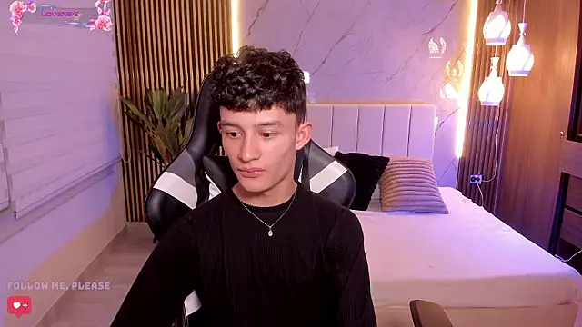 Patrick Howland  online show from February 24, 2026, 4:02 am