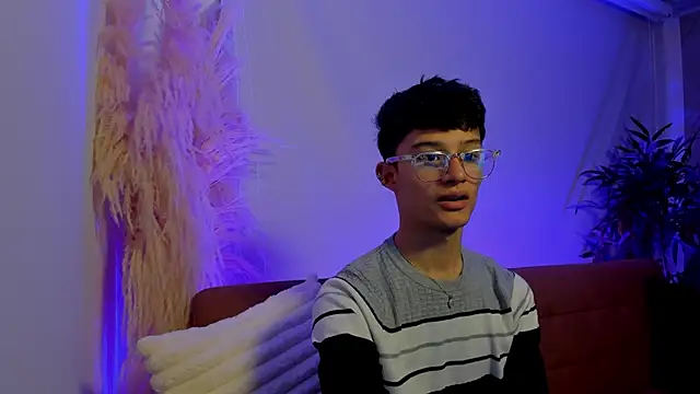 Patrick Howland  online show from March 6, 2026, 3:45 am