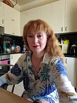 LanaBananaa  online show from April 15, 2026, 10:54 am