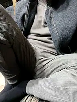 Aww21 online show from February 14, 2026, 9:04 pm