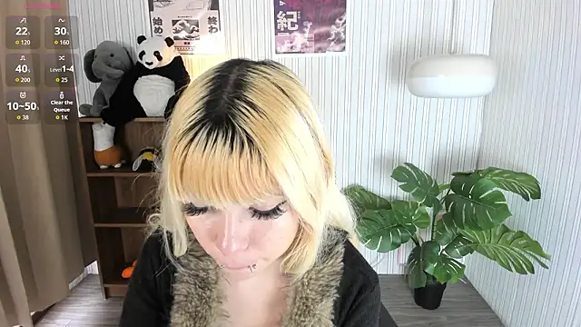 Laukyubey1 online show from February 17, 2026, 8:28 pm