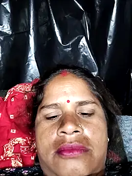 Hot kiran4 online show from March 3, 2026, 9:44 pm