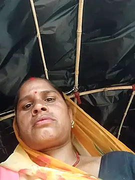 Snapshot of Hot_kiran4 chatting on February 5, 2026, 9:27 am Hot kiran4 online show from February 5, 2026, 9:27 am