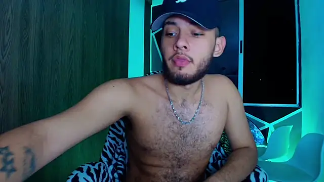 Sebolaz333 online show from June 25, 2026, 6:29 am