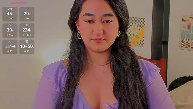 Snapshot of hipatia1moretime chatting on April 24, 2026, 6:59 am hipatia1moretime online show from April 24, 2026, 6:59 am