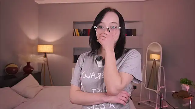 Snapshot of HannaHayles chatting on February 3, 2026, 6:02 pm HannaHayles online show from February 3, 2026, 6:02 pm