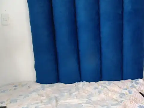 ForeverSexy  online show from February 8, 2026, 3:21 pm