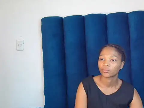 ForeverSexy  online show from February 15, 2026, 6:07 pm