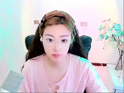 Snapshot of zhuzhu-66 chatting on June 3, 2026, 1:23 pm zhuzhu-66 online show from June 3, 2026, 1:23 pm