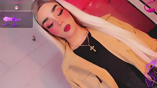 Maddye Fox online show from July 15, 2026, 3:02 am