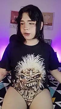 Daniellesins1 online show from March 17, 2026, 5:32 am