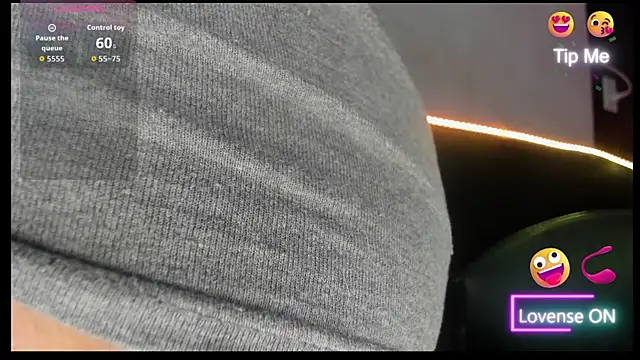 ruby rouse2007 online show from April 10, 2026, 11:17 am