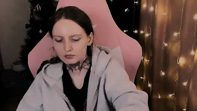 Onyxix online show from February 21, 2026, 8:33 pm