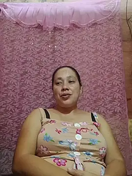 May Bombs online show from March 12, 2026, 1:33 am