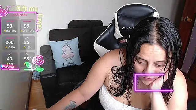 MeliisaRobers online show from April 5, 2026, 4:13 pm