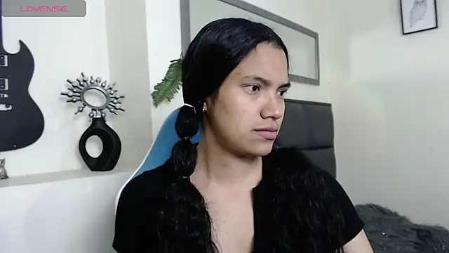 Julieta Parker online show from May 14, 2026, 3:14 am