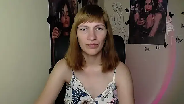 Snapshot of Rosalinda_ro chatting on June 25, 2026, 12:32 pm Rosalinda ro online show from June 25, 2026, 12:32 pm