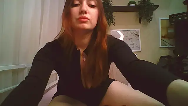 Linnea  online show from February 5, 2026, 6:48 pm