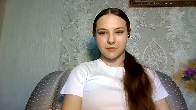 YuniNeko online show from March 29, 2026, 2:08 pm